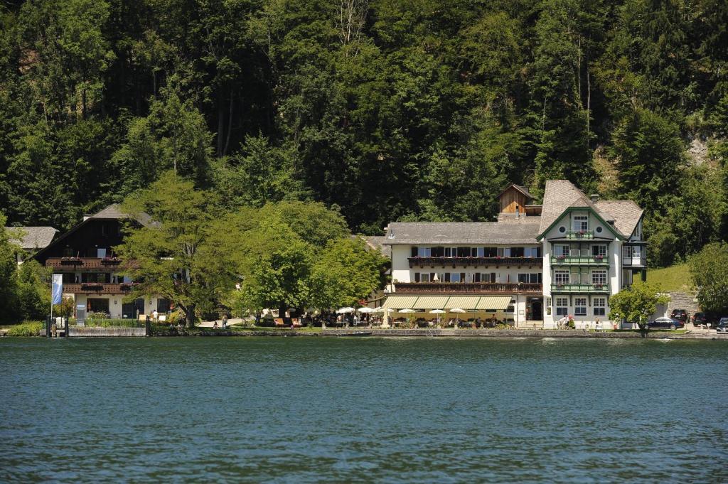 & Fuerberg Hotel 3*